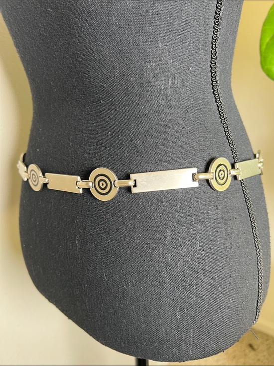 ESCADA Women’s Matted Silver Tone Contempo Bar Target Chain Link Belt main image 14
